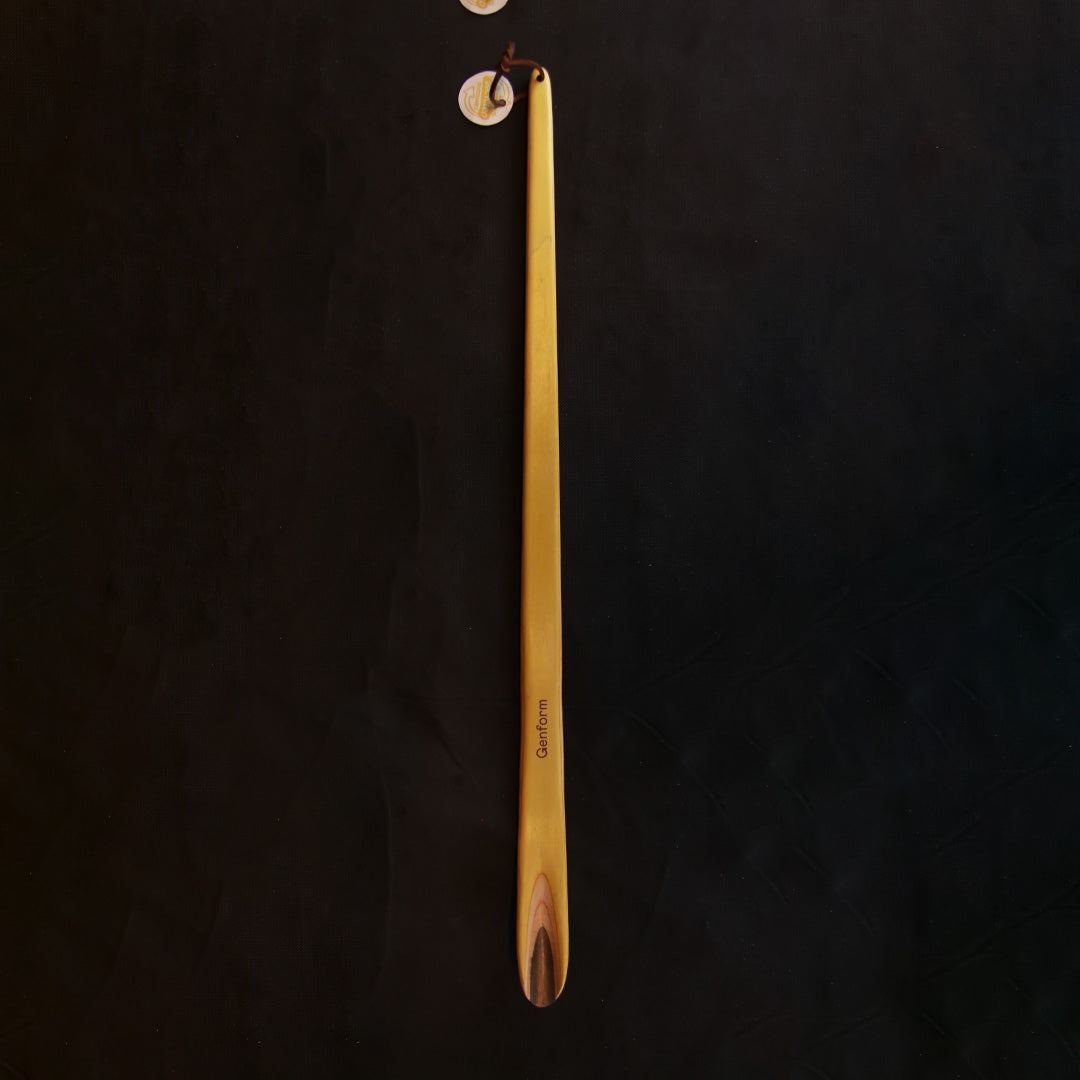 Langt skohorn, Gul/sort